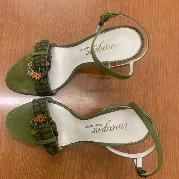 Imagine Vince Camuto Green Sandals.  Very elegant - Picture 2 of 6